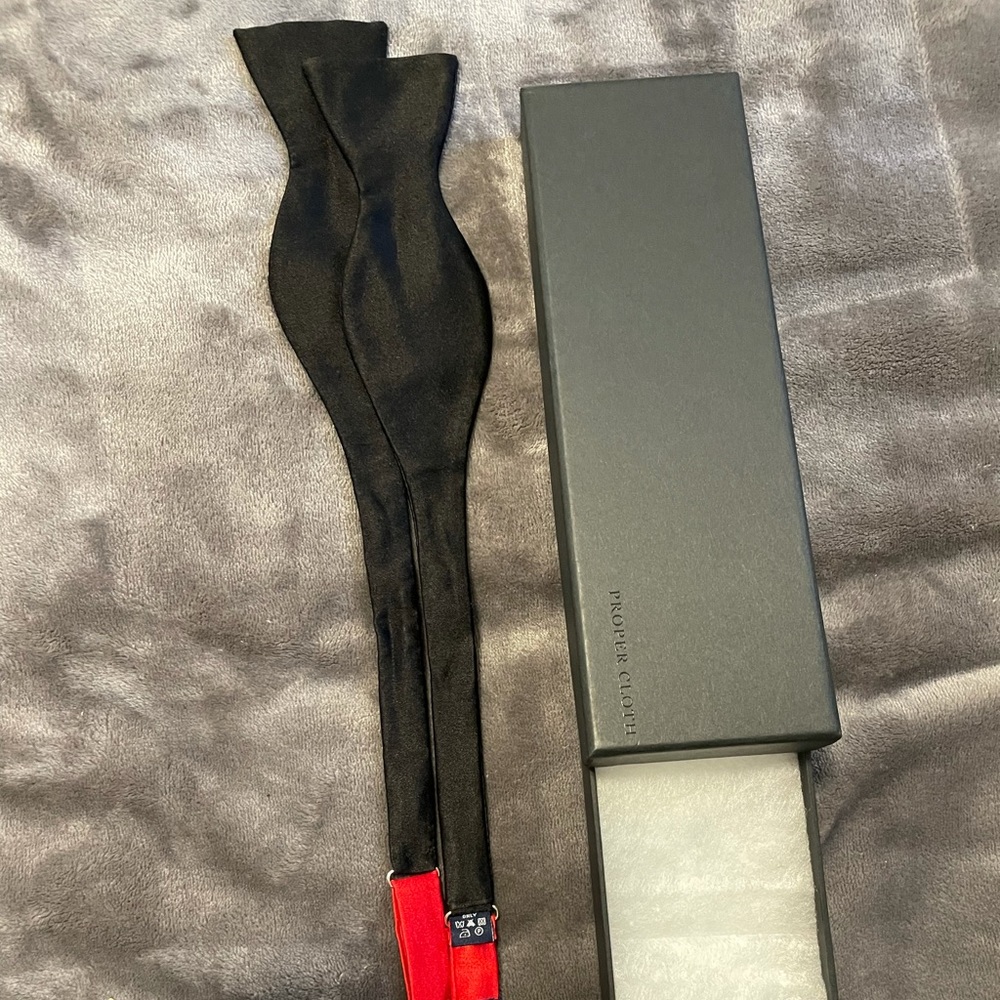 Black Silk Bow Tie